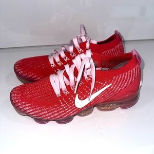 COPY - Vapor max in red